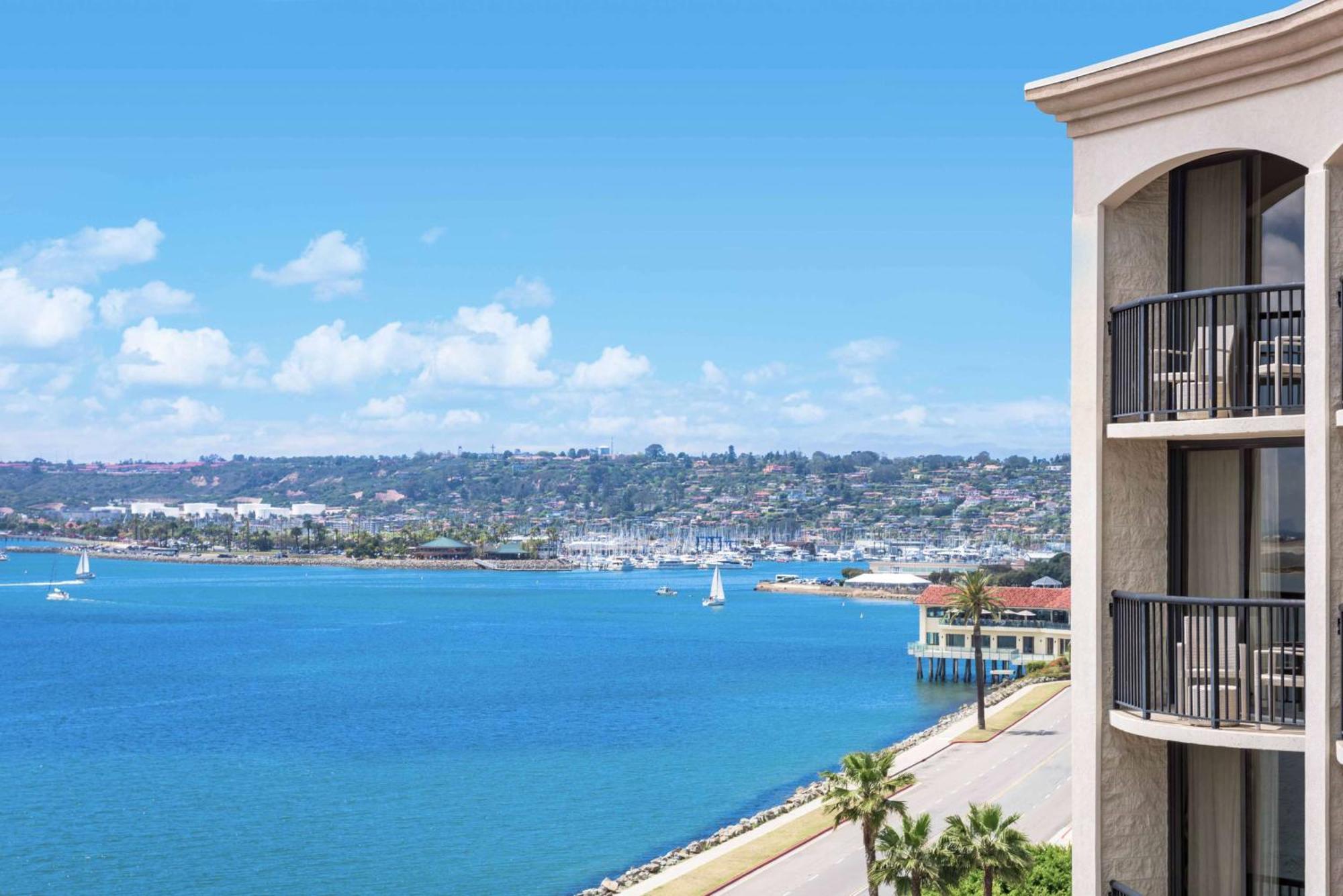 Hilton San Diego Airport/Harbor Island Exterior foto